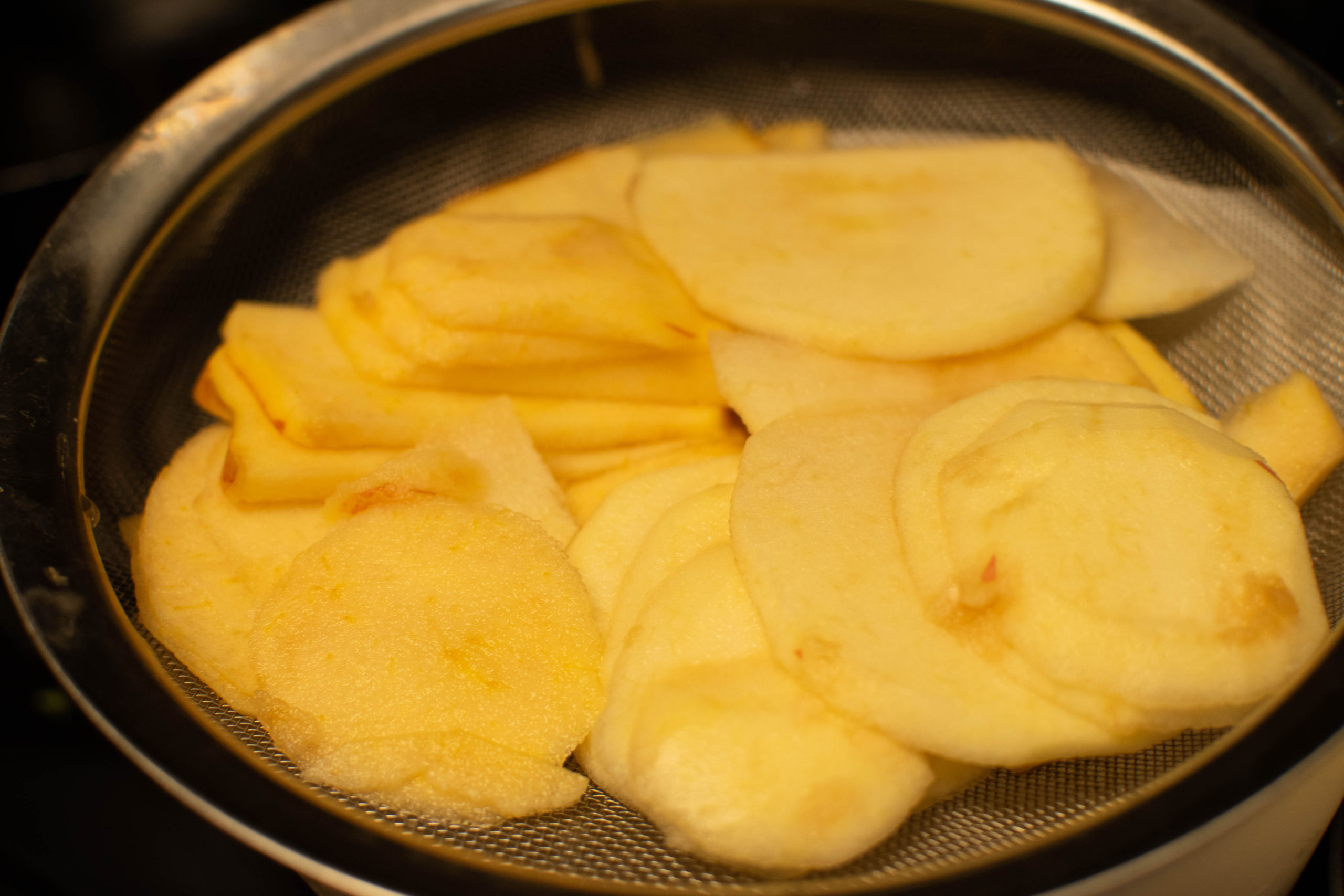 How To Make The Easiest Apple Cake By Mary Berry - Drag Queen Cooking